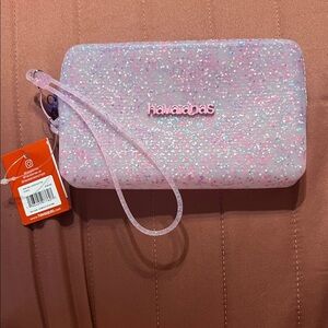 Havaianas Women’s Pink Glitter Rubber texturized Wristlet NWT